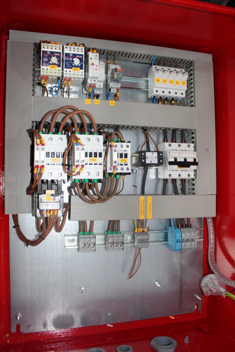 Armoire Anti- incendie (3)